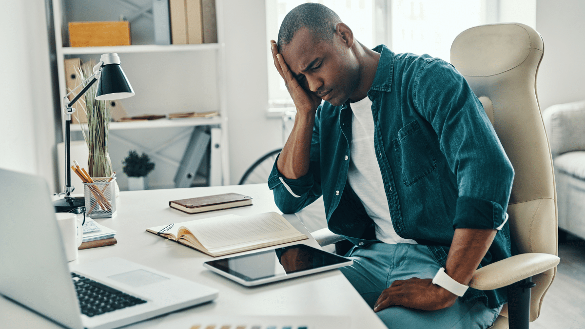 Why Does My Migraine Feel Different on Weekends vs. Weekdays?